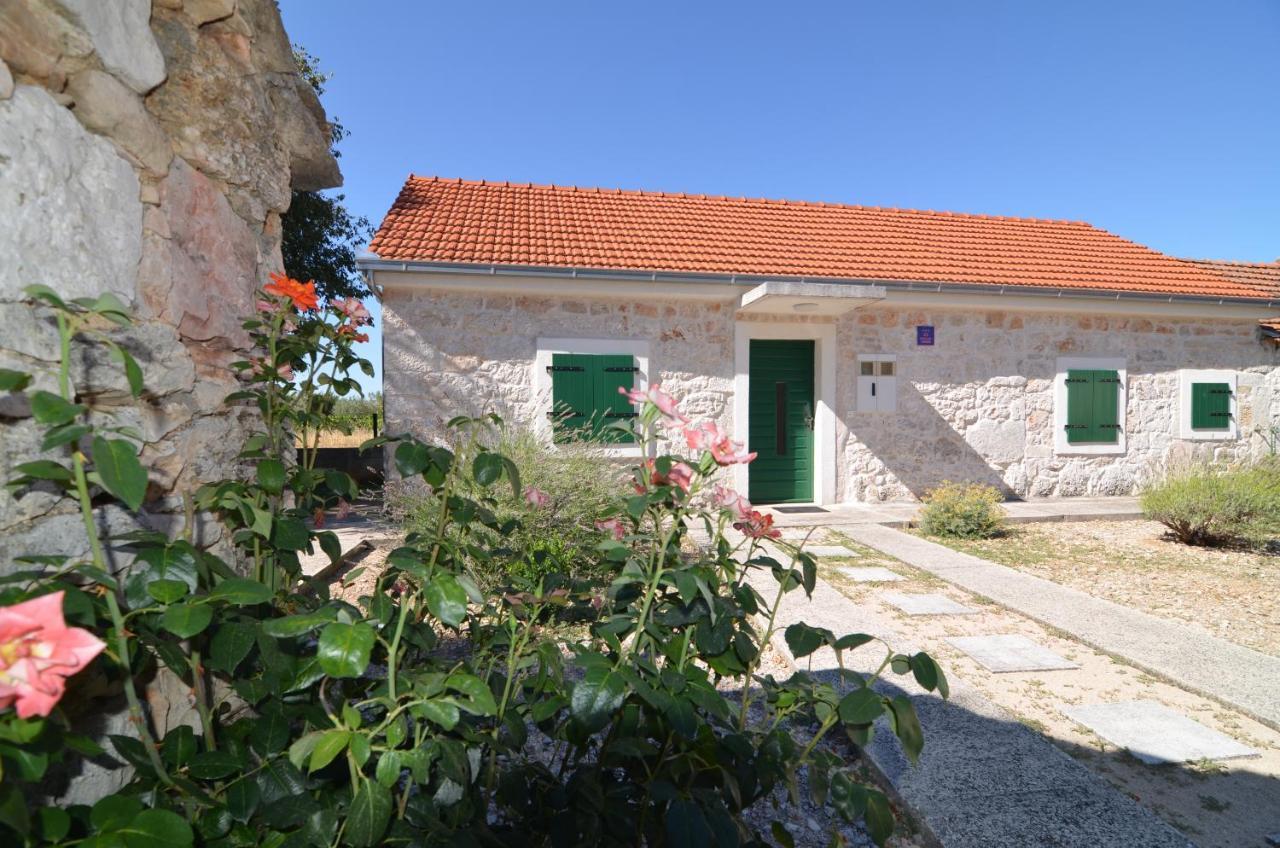 Villa Stone House à Kaocine Extérieur photo